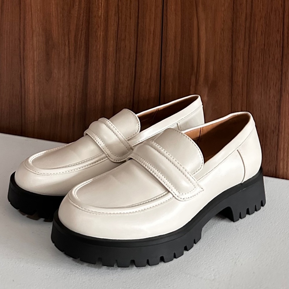 NINE WEST garren lug sole loafers Size 7.5M